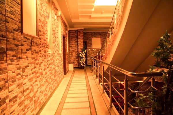 Triple One Hotel Suites Abbottabad Dış mekan fotoğraf